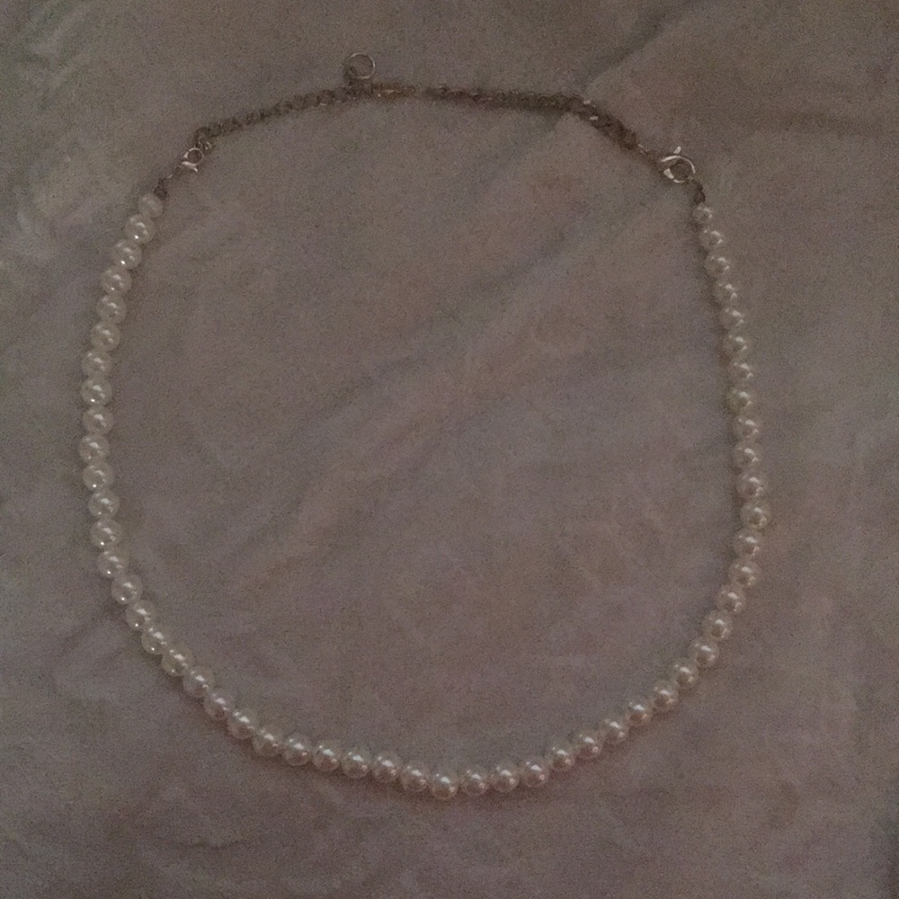 pearl necklace